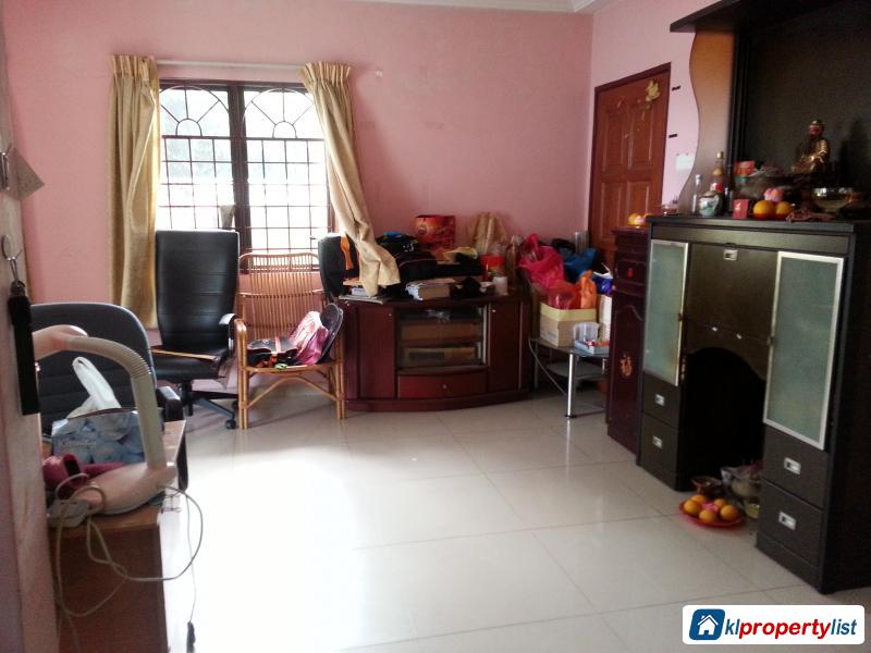 3 bedroom 2-sty Terrace/Link House for sale in Kuchai Lama in Malaysia