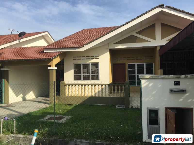 Picture of 3 bedroom Semi-detached House for sale in Banting