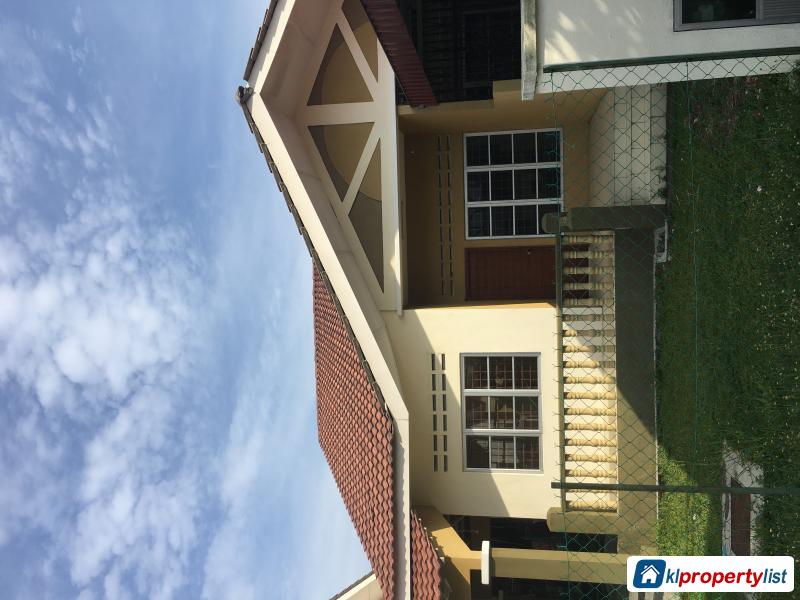 3 bedroom Semi-detached House for sale in Banting