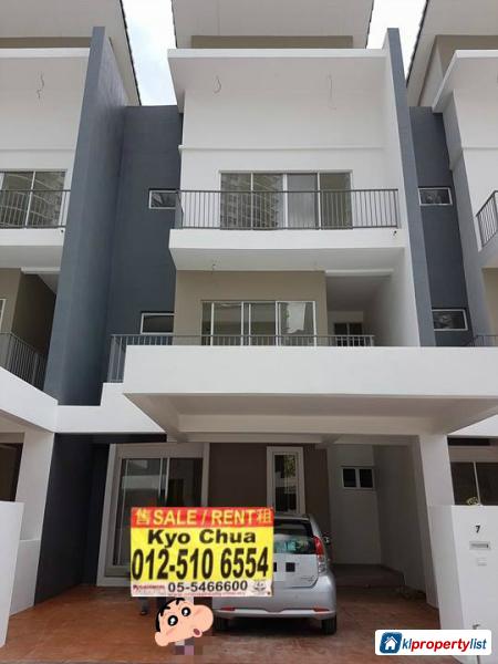 Picture of 7 bedroom 3-sty Terrace/Link House for sale in Ipoh