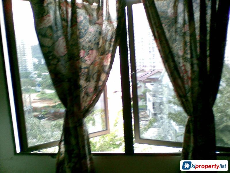 Room in apartment for rent in Bayan Lepas - image 11