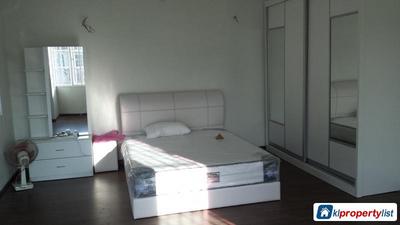 Room in house for rent in Bayan Lepas in Penang