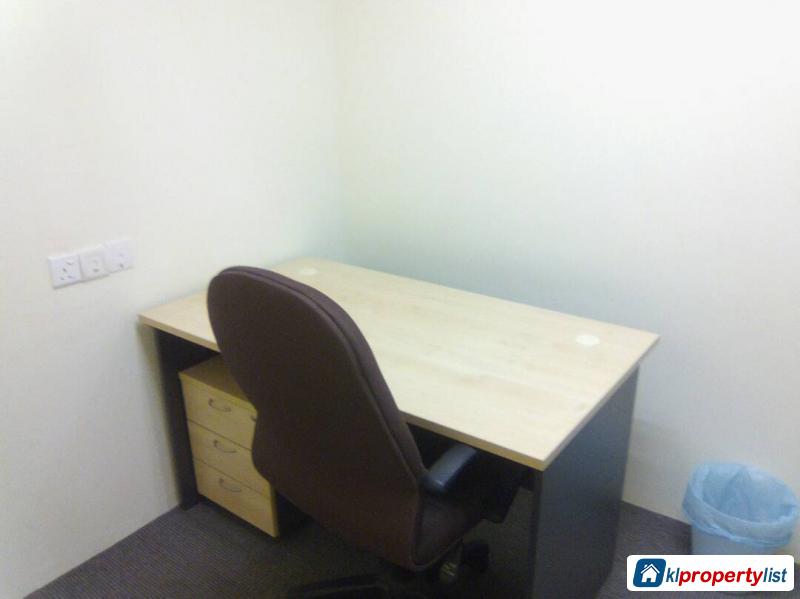 Office for rent in Bandar Sunway - image 1
