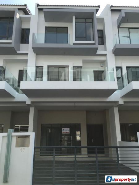 5 bedroom 3-sty Terrace/Link House for sale in Greenlane - image 5