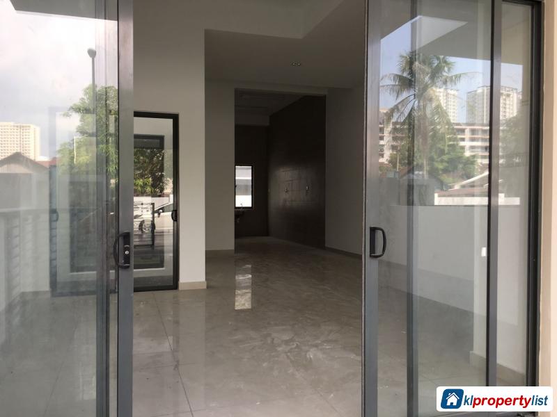 5 bedroom 3-sty Terrace/Link House for sale in Greenlane - image 7