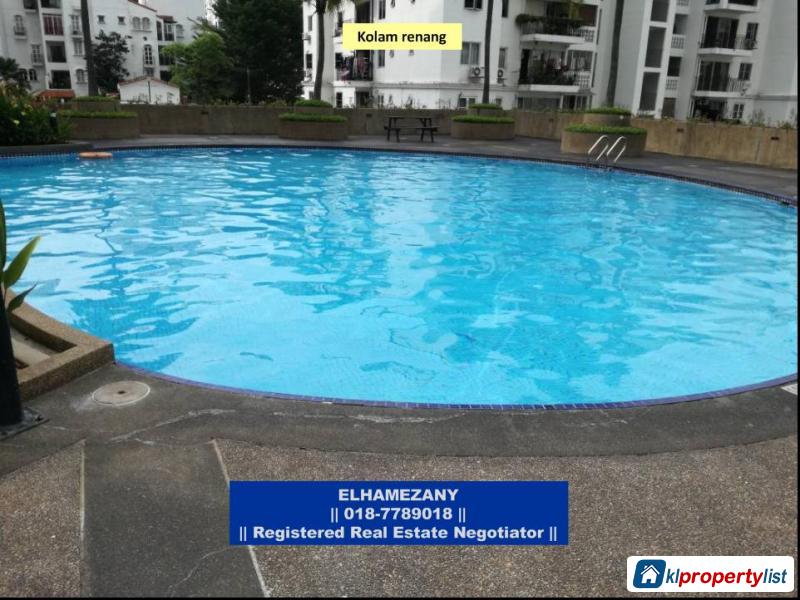 3 bedroom Condominium for sale in Pantai