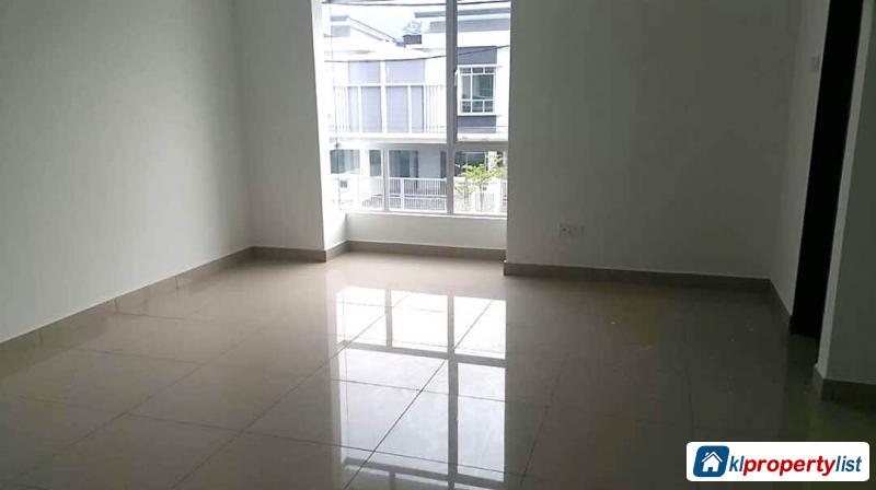 4 bedroom 2-sty Terrace/Link House for sale in Hulu Langat - image 4