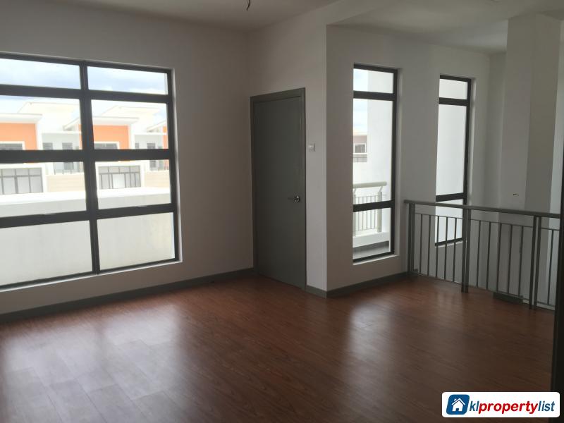 5 bedroom 3-sty Terrace/Link House for sale in Ampang - image 4