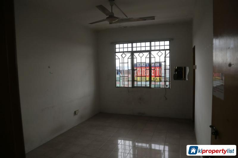 Pictures of 3 bedroom Apartment for sale in Petaling Jaya