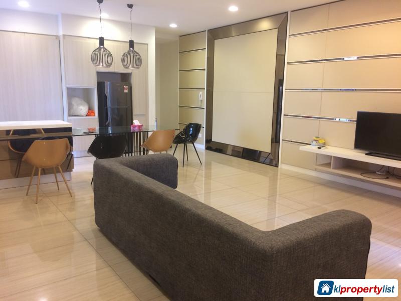 Picture of 2 bedroom Serviced Residence for sale in Ara Damansara in Selangor
