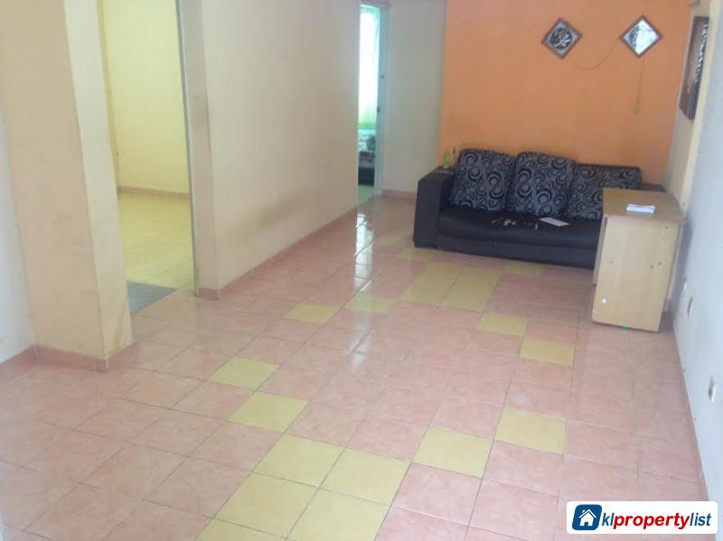 3 bedroom Apartment for sale in Desa Pandan