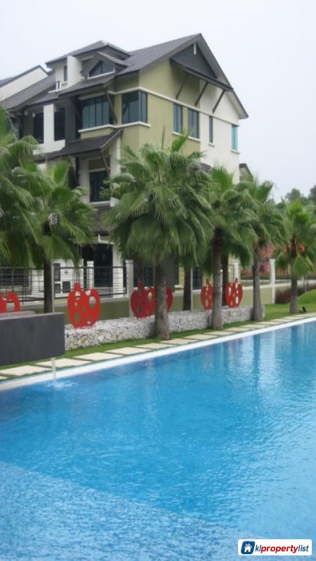 3-sty Terrace/Link House for sale in Georgetown - image 5