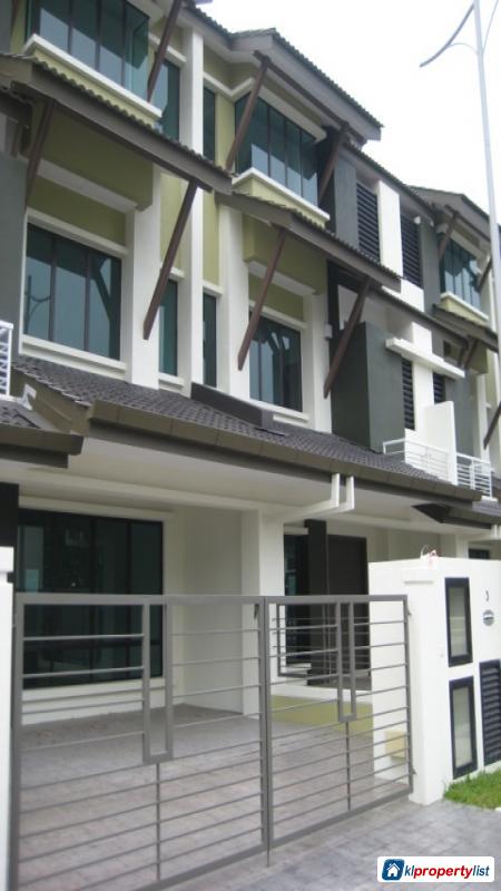3-sty Terrace/Link House for sale in Georgetown - image 7