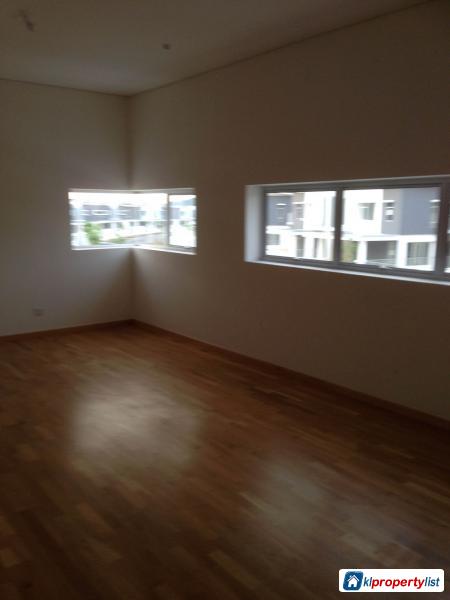 6 bedroom Semi-detached House for sale in Cheras - image 11
