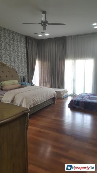6 bedroom Semi-detached House for sale in Cheras in Malaysia