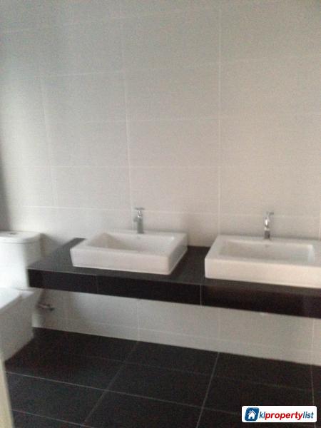 6 bedroom Semi-detached House for sale in Cheras - image 5