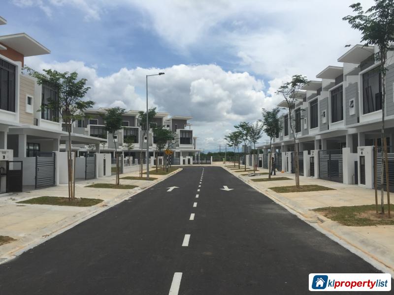3 bedroom 3-sty Terrace/Link House for sale in Ampang - image 10