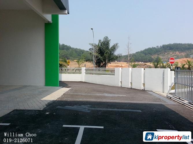 Factory for rent in Beranang - image 3