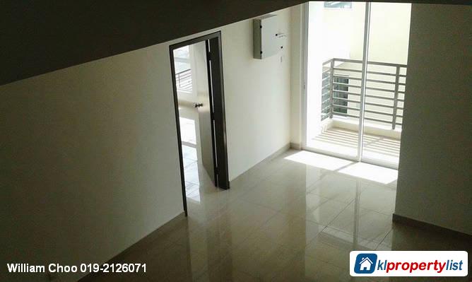 6 bedroom Semi-detached House for sale in Rawang in Selangor - image