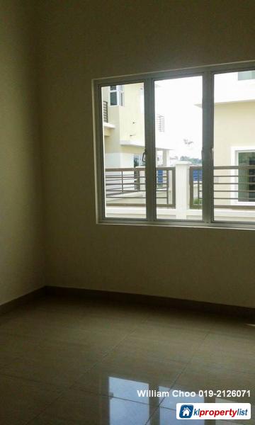 6 bedroom Semi-detached House for sale in Rawang in Malaysia - image