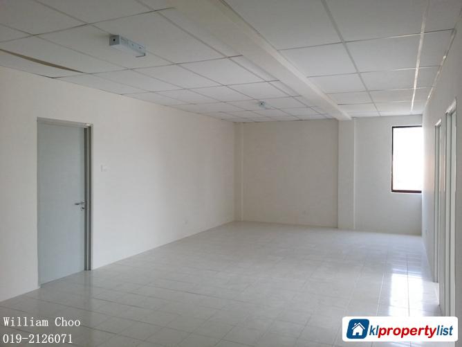 Factory for rent in Beranang - image 8